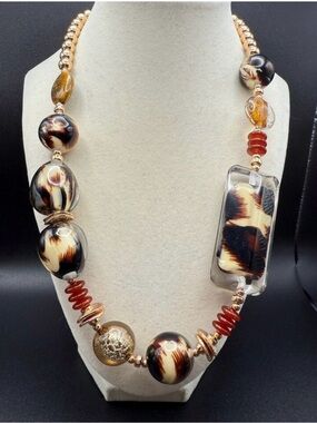 Natasha Bead Necklace NWT